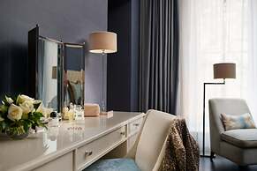Corinthia London