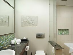 Peermont Metcourt Hotel at Umfolozi