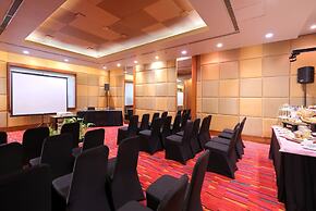 Quest Hotel Simpang Lima - Semarang by ASTON