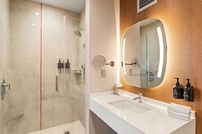 Hotel Indigo Baton Rouge Downtown by IHG