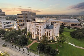 Hotel Indigo Baton Rouge Downtown by IHG