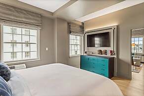 Hotel Indigo Baton Rouge Downtown by IHG