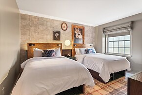 Hotel Indigo Baton Rouge Downtown by IHG