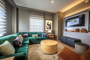 Hotel Indigo Baton Rouge Downtown by IHG