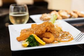 Hotel Indigo Baton Rouge Downtown by IHG