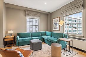 Hotel Indigo Baton Rouge Downtown by IHG