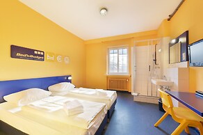 Bed'nBudget Expo-Hostel Rooms