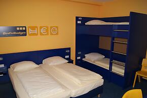 Bed'nBudget Expo-Hostel Rooms