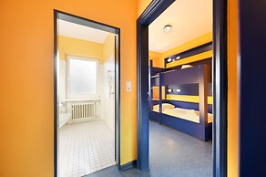 Bed'nBudget Expo-Hostel Rooms