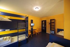 Bed'nBudget Expo-Hostel Rooms