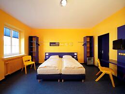 Bed'nBudget Expo-Hostel Rooms