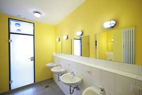 Bed'nBudget Expo-Hostel Rooms