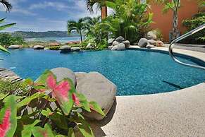 HRG Condos at Los Sueños