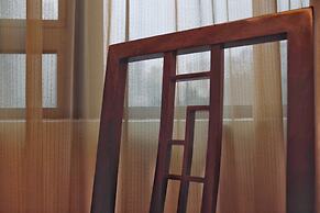 Butterfly on Wellington, Central