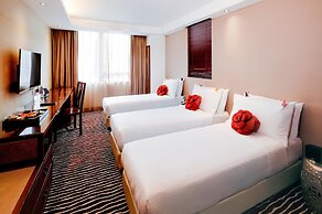 Butterfly on Wellington, Central