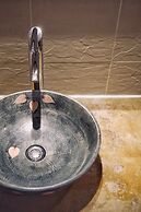 Butterfly on Wellington, Central