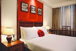 Butterfly on Wellington, Central