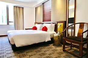 Butterfly on Wellington, Central