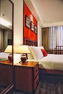 Butterfly on Wellington, Central