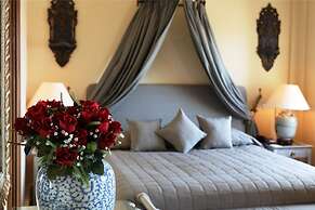 Divan Cukurhan - Boutique Class