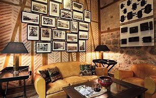 Divan Cukurhan - Boutique Class