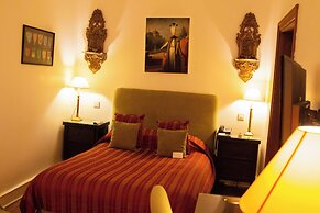 Divan Cukurhan - Boutique Class