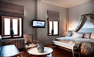 Divan Cukurhan - Boutique Class