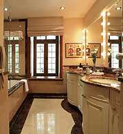 Divan Cukurhan - Boutique Class