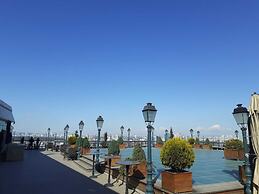 Divan Cukurhan - Boutique Class