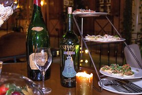 Divan Cukurhan - Boutique Class