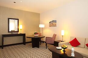 Golden Tulip Hail