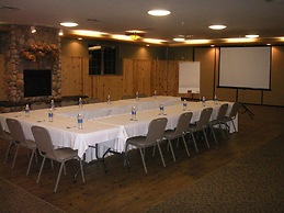 Whitefish Lodge and Suites