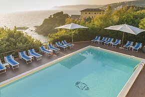 Grand Hotel Villa Parisi