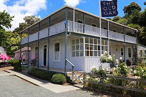 The Old Oak Boutique Hotel