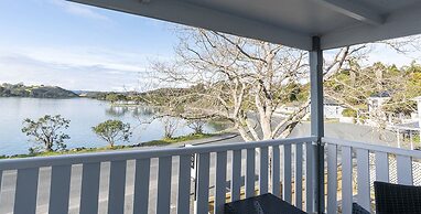 The Old Oak Boutique Hotel