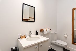 The Old Oak Boutique Hotel