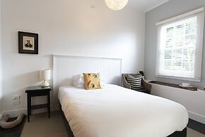 The Old Oak Boutique Hotel