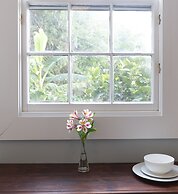 The Old Oak Boutique Hotel