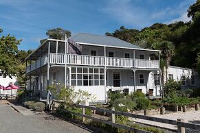 The Old Oak Boutique Hotel