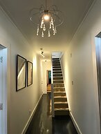 The Old Oak Boutique Hotel