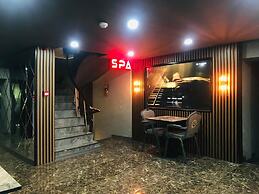 Miss Royal Hotel & SPA