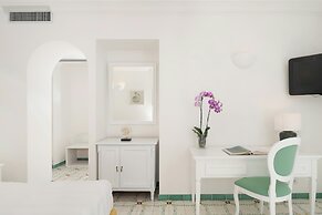 Sina Flora Capri