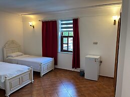 Urcu Hotel