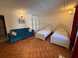 Urcu Hotel
