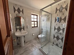 Urcu Hotel