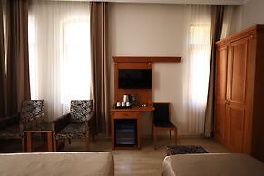 Hotel New House