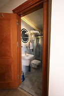 Hotel New House