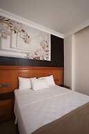 Hotel New House
