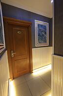 Hotel New House