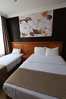 Hotel New House